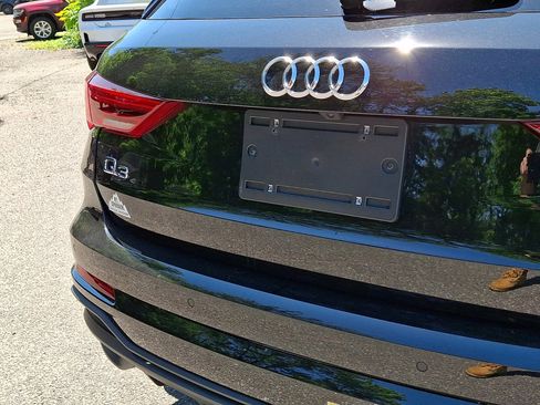 Used 2025 Audi Q3 2.0T Premium AWD/4WD image 18
