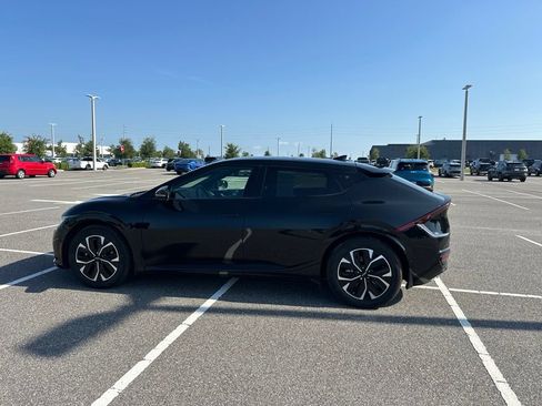 Used 2024 Kia EV6 GT-Line RWD image 11