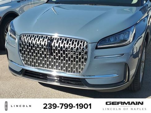 New 2026 Lincoln Corsair Premiere image 13