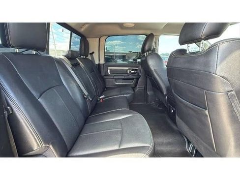 Used 2018 RAM 2500 Laramie w/ Sport Appearance Group AWD/4WD image 29