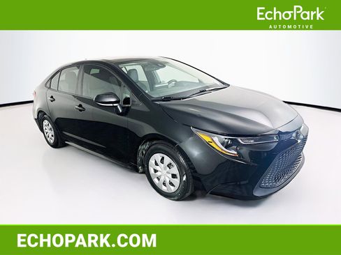 Used 2022 Toyota Corolla L image 1