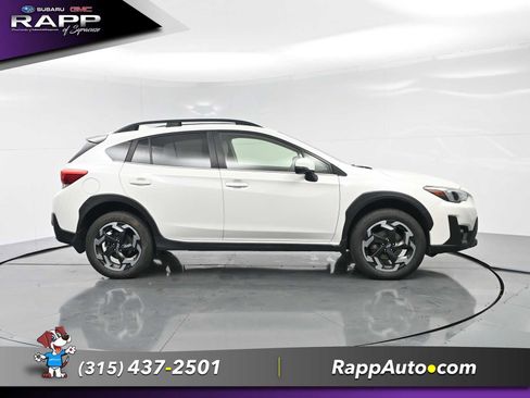 Used 2023 Subaru Crosstrek 2.5i Limited w/ Moonroof Package AWD/4WD image 3