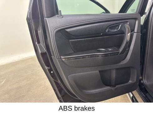 Used 2017 GMC Acadia Limited SLT image 31