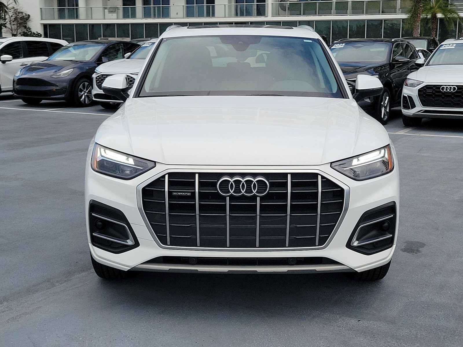 Certified 2023 Audi Q5 2.0T Premium w/ Convenience Package AWD/4WD image 15