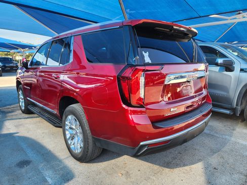Used 2023 GMC Yukon SLT w/ SLT Premium Package RWD image 3
