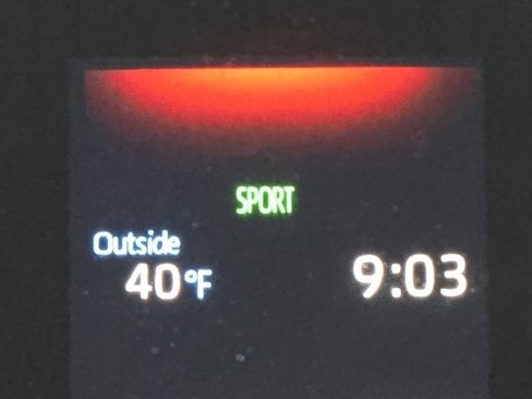 Used 2022 Toyota Sienna XLE image 13