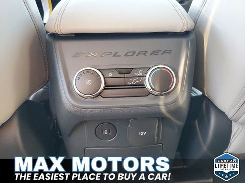New 2025 Ford Explorer Active w/ Active Comfort Package image 19
