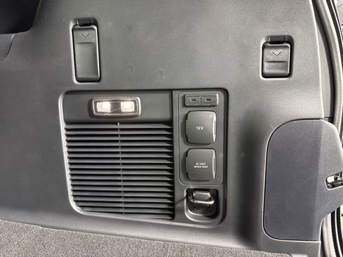 New 2025 Lincoln Navigator L Reserve w/ Jet Appearance Package image 27