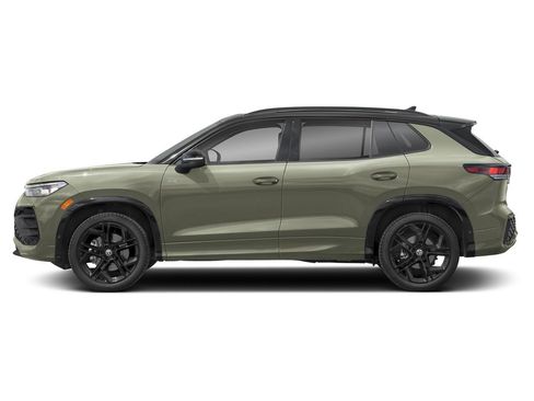 New 2026 Volkswagen Tiguan SE R-Line FWD image 3