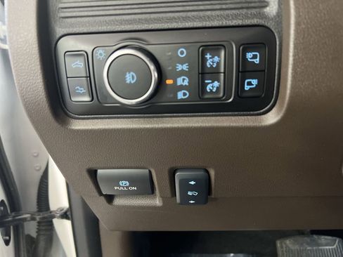 Used 2025 Ford F250 King Ranch AWD/4WD image 19