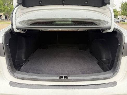 Used 2025 Toyota Corolla SE FWD image 29