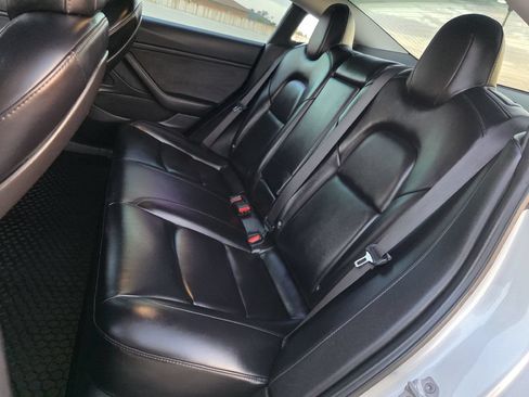Used 2018 Tesla Model 3 Long Range RWD image 22