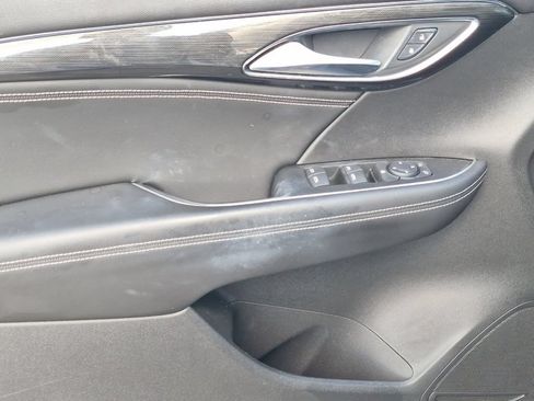 Used 2022 Buick Envision Preferred w/ Safety Package FWD image 11