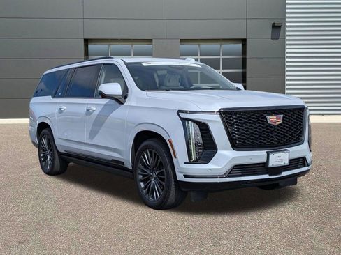 Certified 2026 Cadillac Escalade ESV Platinum Sport w/ LPO, Floor Liner Package AWD/4WD image 3