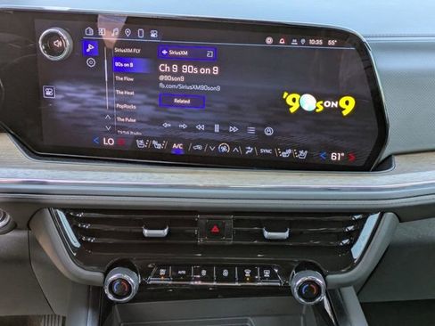 Used 2025 Chevrolet Tahoe High Country image 22