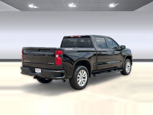 Used 2026 Chevrolet Silverado 1500 Custom AWD/4WD image 9