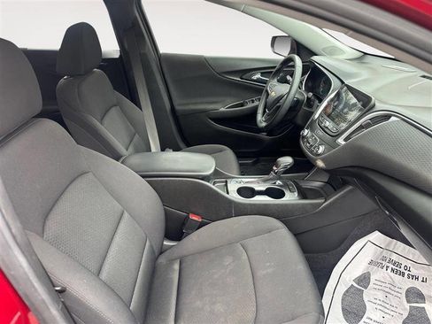 Used 2023 Chevrolet Malibu RS image 15