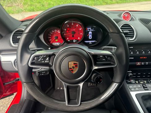 Used 2024 Porsche 718 Cayman S w/ Premium Package RWD image 11