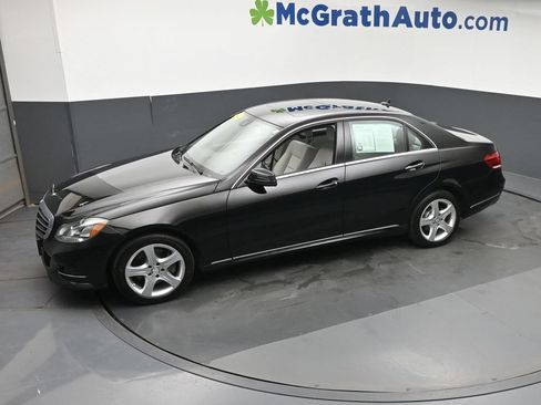 Used 2016 Mercedes-Benz E 350 4MATIC Sedan image 24