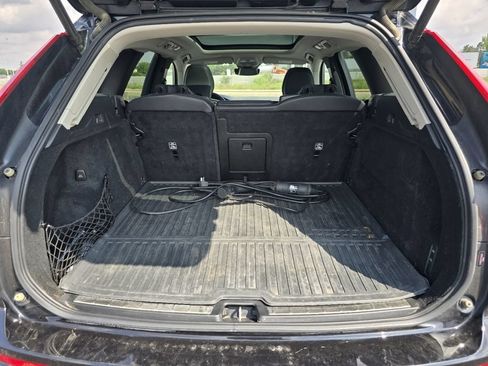 Used 2023 Volvo XC60 T8 Ultimate AWD/4WD image 20