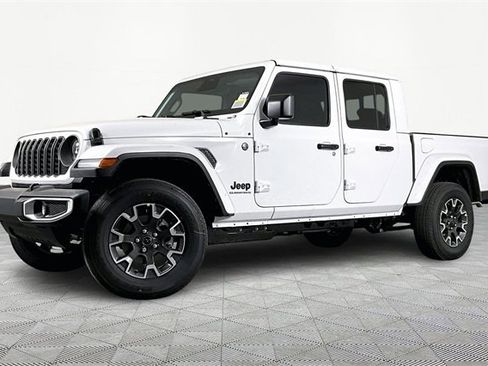 New 2026 Jeep Gladiator Sport image 1