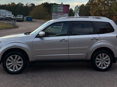 Used 2011 Subaru Forester 2.5X Touring image 4