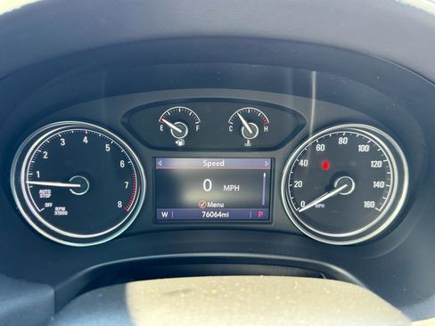 Used 2020 Buick Enclave Premium w/ Sun and Sites Package FWD image 32
