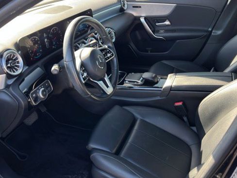 Used 2022 Mercedes-Benz A 220 image 22