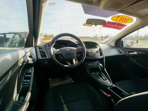 Used 2017 Ford Focus SE image 13