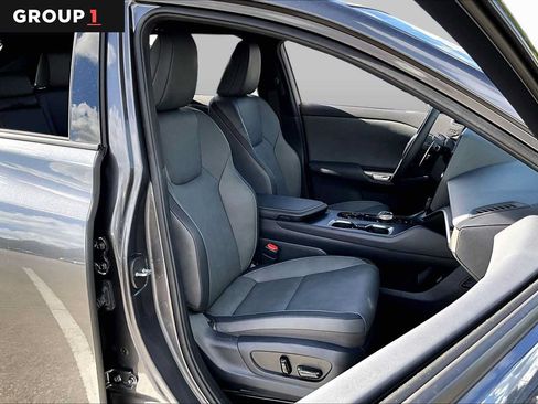 Certified 2026 Lexus RZ 350e 2WD w/ Convenience Package image 7