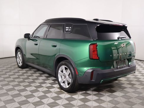 Used 2025 MINI Cooper Countryman S w/ Comfort Package Max image 7