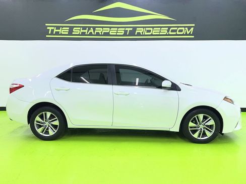 Used 2015 Toyota Corolla LE FWD image 11