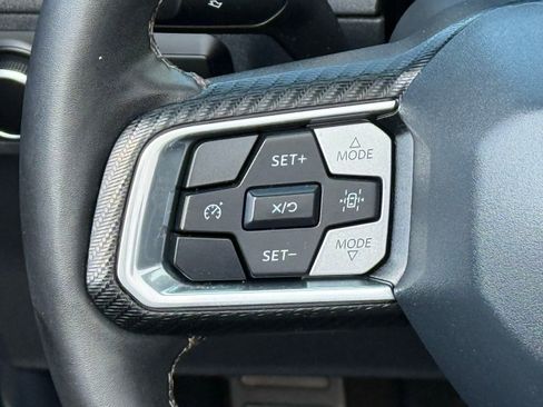 Used 2024 Ford Mustang Convertible image 29