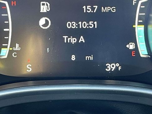 New 2026 Chrysler Pacifica Select FWD image 14