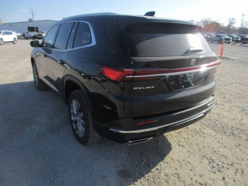 New 2026 Buick Enclave Preferred image 8
