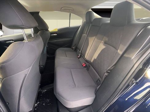 Used 2020 Toyota Corolla LE image 25