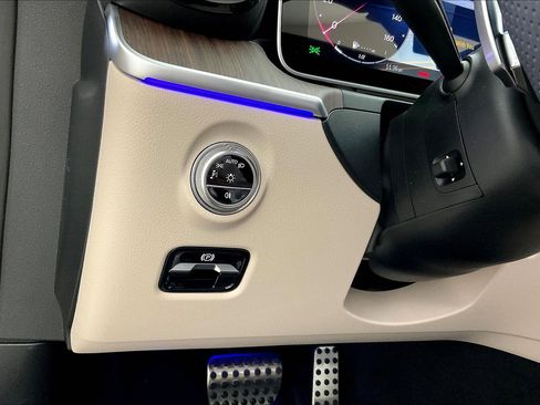 New 2026 Mercedes-Benz CLE 450 4MATIC Coupe image 24