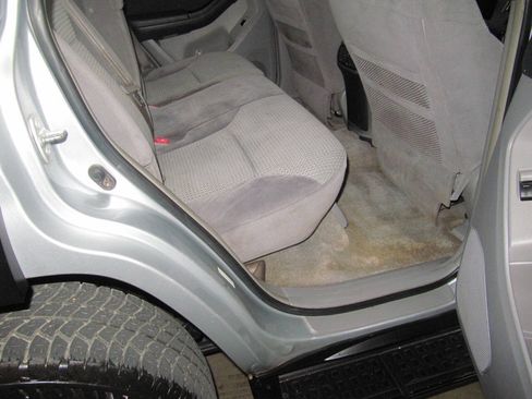 Used 2003 Toyota 4Runner Sport AWD/4WD image 21