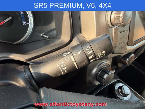 Used 2019 Toyota 4Runner SR5 Premium AWD/4WD image 32