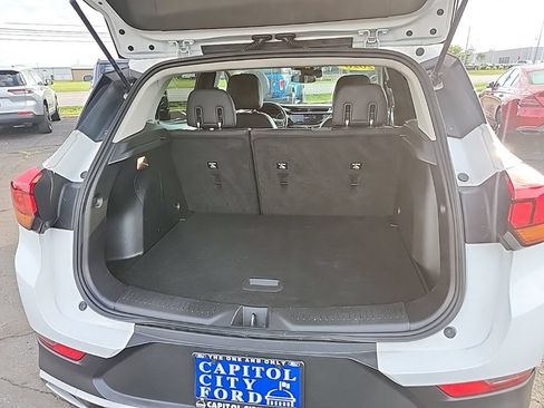 Used 2020 Buick Encore GX Preferred w/ Cold Weather Comfort Package FWD image 6