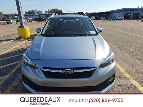 Used 2022 Subaru Impreza Premium image 2