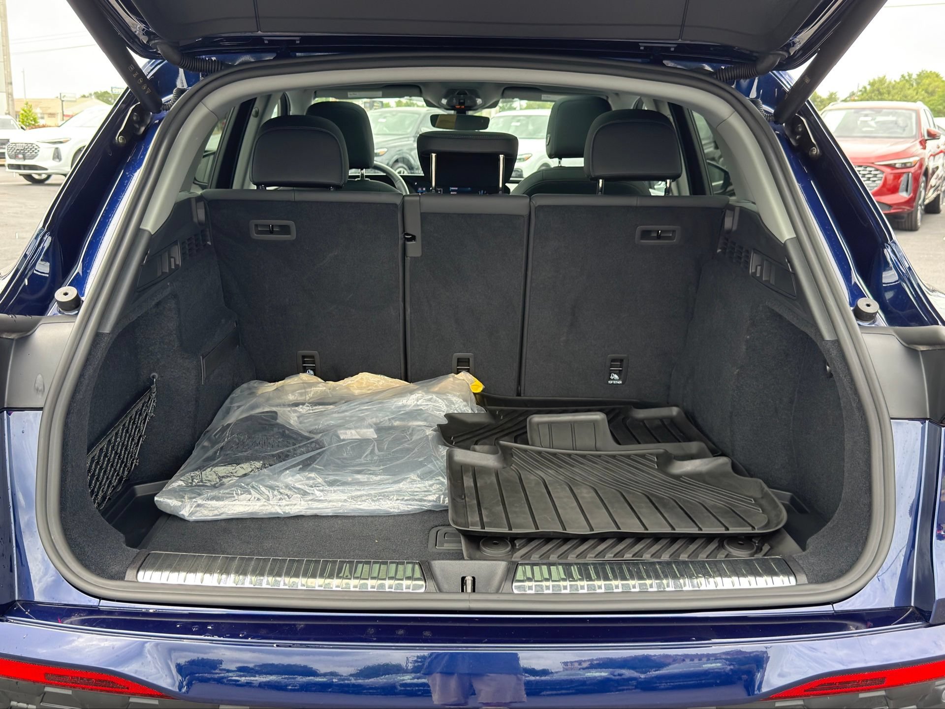 Certified 2025 Audi Q5 Premium w/ Premium Plus AWD/4WD image 9