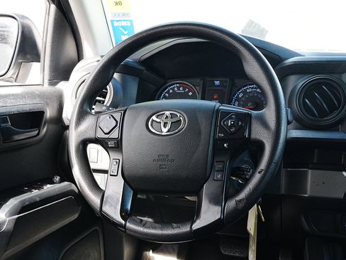 Used 2022 Toyota Tacoma SR image 14