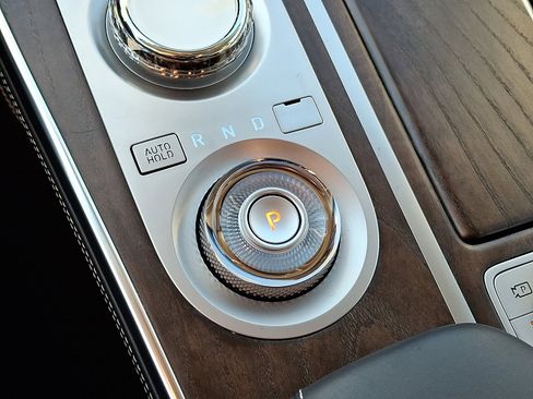 Certified 2023 Genesis GV80 3.5T w/ Prestige Package image 15