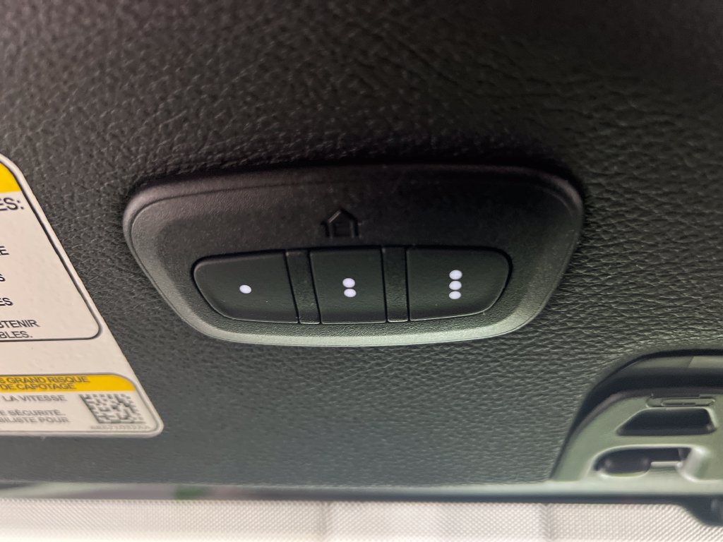 Used 2025 Jeep Gladiator Mojave w/ Convenience Group AWD/4WD image 59