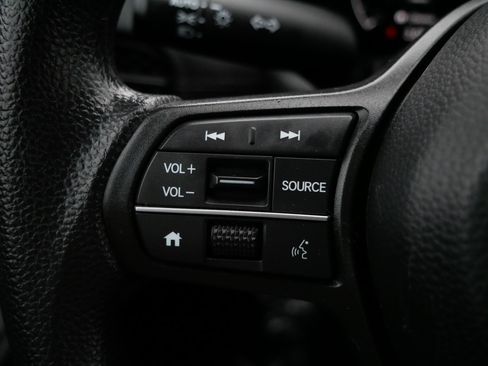 Certified 2023 Honda HR-V LX image 27