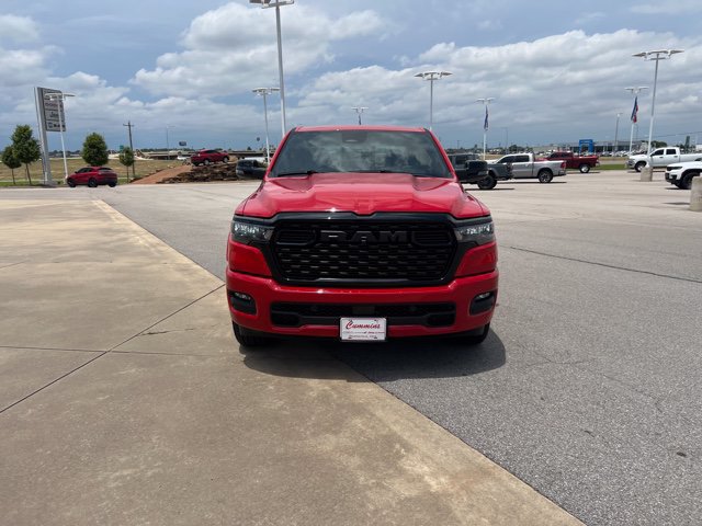 Used 2025 RAM 1500 Big Horn AWD/4WD image 2