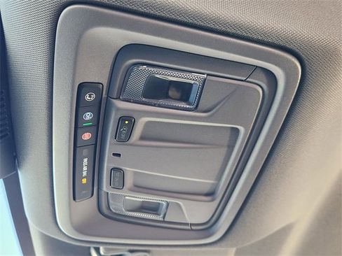 Used 2023 Chevrolet Silverado 1500 LT image 25