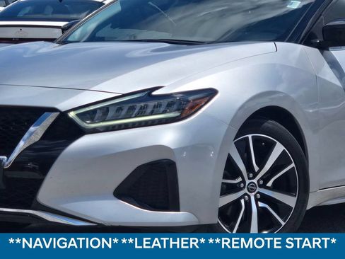 Used 2023 Nissan Maxima SV w/ Floor Mat Group FWD image 2
