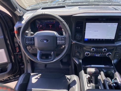 Used 2025 Ford F150 Raptor AWD/4WD image 12